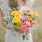 Buchet de nunta de Ranunculus (37 fotografii)