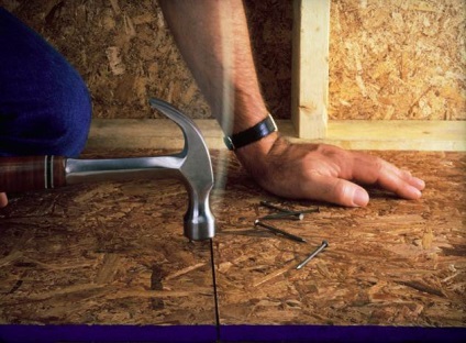 Grosimea osb-ului pentru podeaua unui lemn, beton, cum se ridică, o instrucțiune video pentru așezarea pe cont propriu