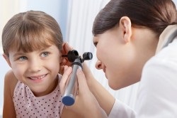 Copilul doare simptomele urechii și tratamentul