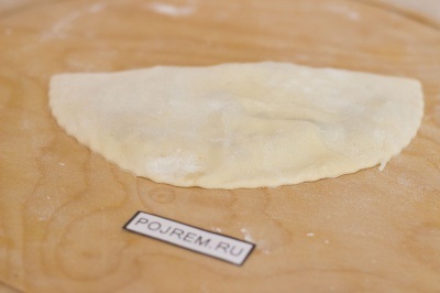 Crispi chebureks - rețetă pas cu pas cu fotografie cum să gătești