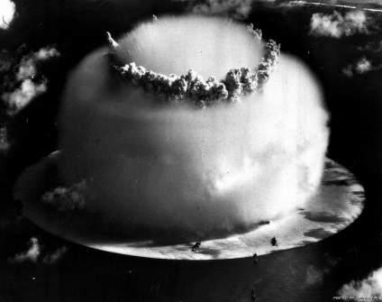 Nukleáris robbanások atombombák tesztelésére (32 fotó)
