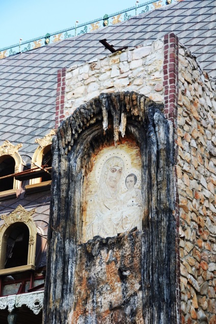 Castelul ravadinovo - în dragoste cu vântul - în Sozopol, sonya-mur