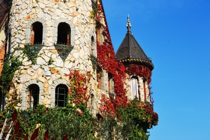 Castelul ravadinovo - în dragoste cu vântul - în Sozopol, sonya-mur