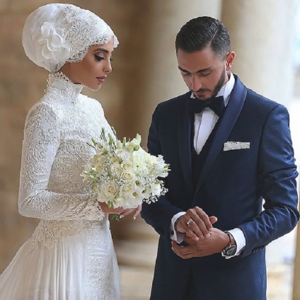 Femeie în Islam 25 de fotografii de mirese musulmane în hijaburi de nuntă
