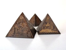 пирамидата
