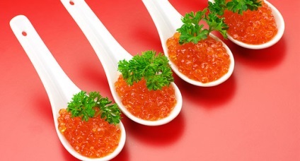 20 Cele mai bune feluri de mâncare cu icre roșii și pește (roșu) 20 cele mai bune feluri de mâncare cu pește roșu și caviar