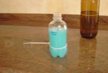 Curățarea și mirosuri toaletă cu mâinile (capac) Curățarea și mirosuri toaletă cu mâinile