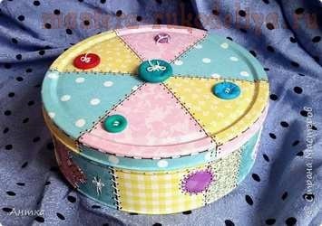 Decoupage pe metal (tricotat) Decoupage pe metal