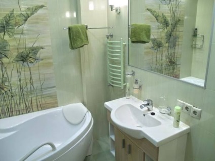 Design-o baie mică în alegerile și tehnicile de stil apartament pentru creșterea vizuale (fotografii baie de design apartament mic fotografie interior) Design-o baie mică în alegerile de stil apartament și crește trucuri vizuale