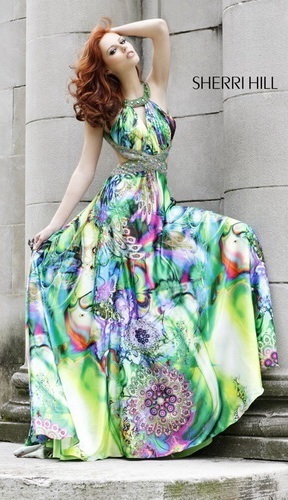 Rochie lungă nu mai puțin sexy! (Pe termen lung) Rochie lungă nu mai puțin sexy!