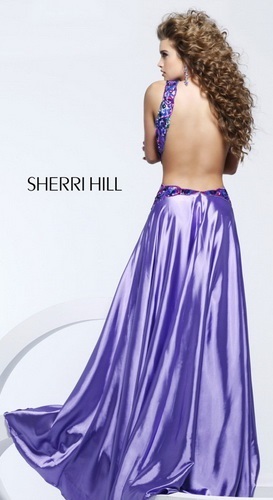 Rochie lungă nu mai puțin sexy! (Sexual) Rochie lungă nu mai puțin sexy!