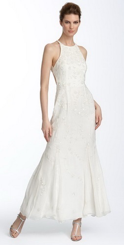 Rochie lungă nu mai puțin sexy! (Fetele poartă mai bine) Rochie lungă nu mai puțin sexy!