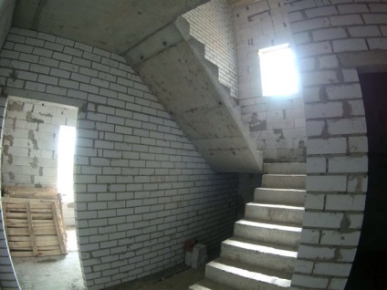 Casa de beton celular, un raport cu privire la construcția de capital de familie, de uz casnic siberian (sa decis) Casa de beton celular, un raport cu privire la construcția de capital de familie, de uz casnic Siberian