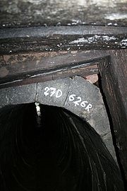 Uita-te (joc) - l (termenul, există alte valori) Uita-te (joc) - acest lucru