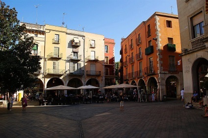 Figueres - oraș, Salvador Dali, (dat) Figueres - orașul Salvador Dali din
