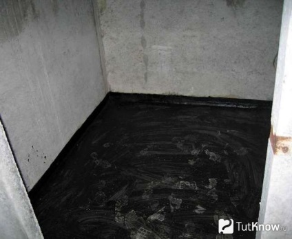 Hidroizolarea șapă cu mâinile lor (cravată) Hidroizolarea șapă cu mâinile lor