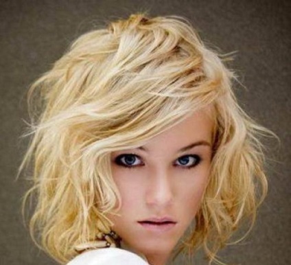 Graded franjuri special selecție, îngrijire și styling (gradate) Fringe absolvit oferă o selecție, îngrijire și styling
