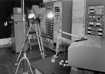 Istoria Robotica (Alan Turing Motison) Istoria robotica