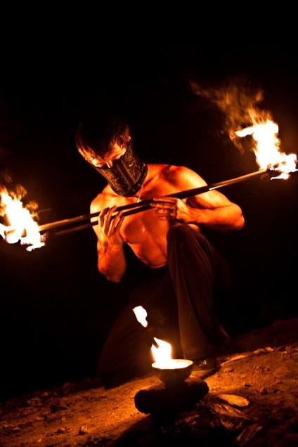 Istoria și performanțele moderne de foc, de performanță la foc rivalului (de învățare on-line) (spectacole FAIR) Istoria și performanțele moderne de foc, de performanță la foc rivalului (de învățare on-line)