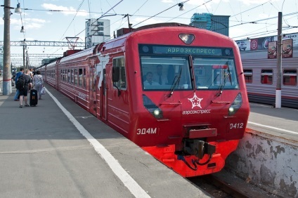 Cum se ajunge la aeroportul Domodedovo la Leningrad Station