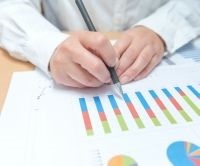 După cum a plătit bolnav în timpul prejudiciu de producție (bolnav) Cum să plătească pentru spital la prejudiciu industriale