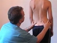 Ceea ce medicul este angajat în coloanei vertebrale (vertebrele) Ceea ce medicul este angajat la nivelul coloanei vertebrale