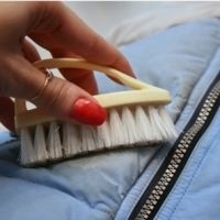 Cum să se spele un sacou în jos în mașină (de acasă condiții de curățare uscată) Cum să se spele un sacou în jos în mașină