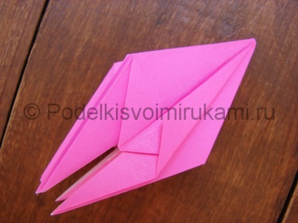 Cum sa faci un buchet de crini de hârtie (crin) Cum sa faci un buchet de crini de hârtie
