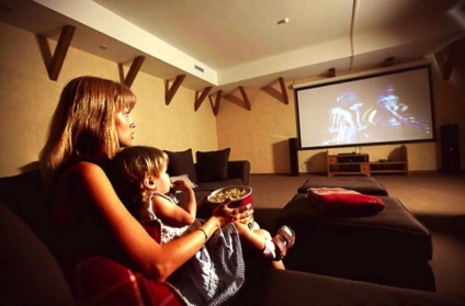 Cum sa faci un teatru acasă la domiciliu (acasă) Cum de a face acasă home theater