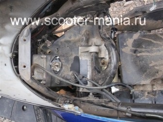 Cum se scoate motorul din rama un scuter, scutere si motociclete (motor) Cum de a elimina motorul din cadru un scuter, scutere si motociclete