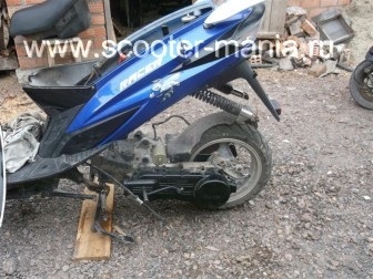 Cum se scoate motorul din rama un scuter, scutere si motociclete (cadru) Cum de a elimina motorul din cadru un scuter, scutere si motociclete