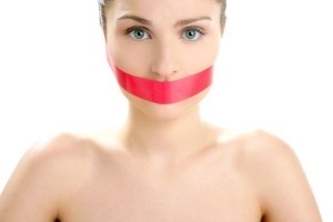 Cum pot afla dacă există un miros de la gura, și pentru a verifica cu sine atunci când pute (cec) Cum pot afla dacă există un miros de la gura, și pentru a verifica cu sine atunci când pute