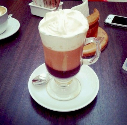 Cafea mokachino - adică, rețeta, compoziția, valoarea calorica (a) mokachino de cafea - care este, reteta, compoziția, calorice