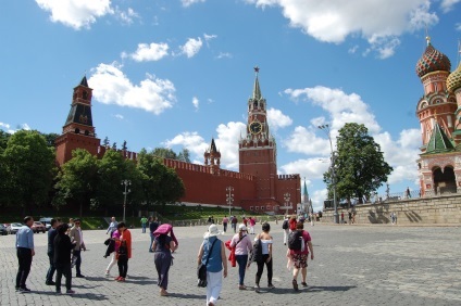 Red Square este totul nostru! (Pătrat roșu) Red Square este totul nostru!