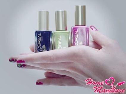 Lac de unghii Loreal culoare Riche de la Loreal Paris (Riche) Lac de unghii Loreal culoare Riche de la Paris Loreal