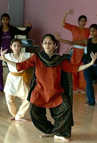 magie dans indian - toate distractiv! (Partea de dans indian) magie dans indian - toate distractiv!
