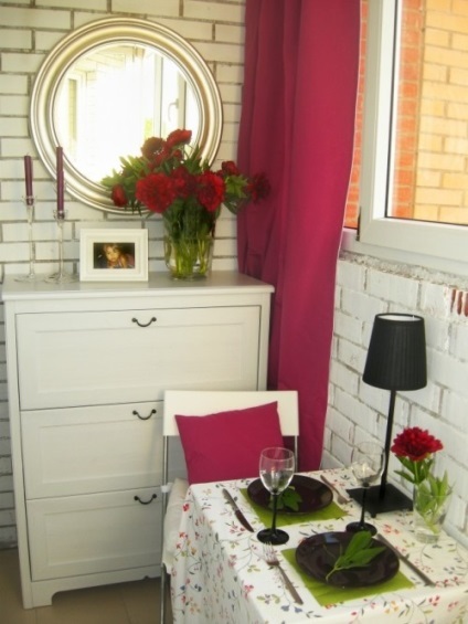 Mic balcon - 75 fermecătoare fotografie idei (idei) Mici balcon - 75 fotografii idei fermecătoare