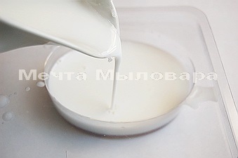Săpun - un săpun de hârtie solubil în apă făcând capodopere (hârtie) Săpun - o hidrosolubili săpun de hârtie pentru fabricarea capodoperelor