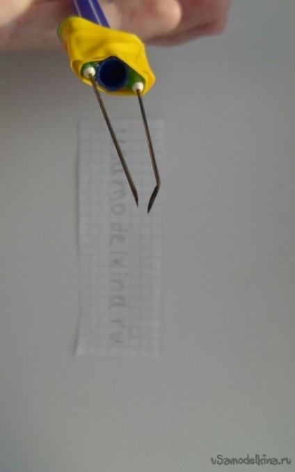 Mini Vyzhigatel ace din mâinile sale (Vyzhigatel) Mini Vyzhigatel ace din mâinile lui