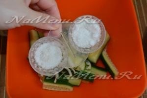 Castraveți în iarna - degete pentru femei reteta cu fotografie (ulei vegetal) Castraveți în iarna - degete pentru femei reteta cu o fotografie