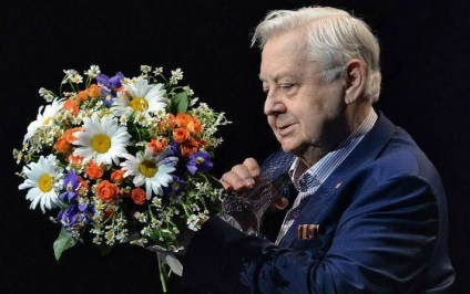 Oleg Tabakov - biografie a actorului, fotografie, familia, soția, copiii, creșterea în 2017