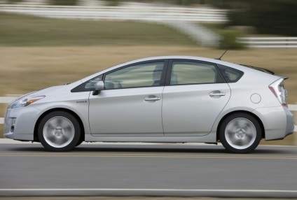 Opinii despre Toyota masini 1 (Toyota Prius Premium) Opinii despre masini toyota 1