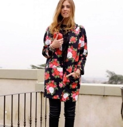 Coat fără guler (80 poze), cu un decolteu rotund, ce să poarte, cum de a lega o eșarfă fără strat (uzură) Coat fără guler (80 poze), cu un decolteu rotund, ce să poarte, cum de a lega o eșarfă fără haină