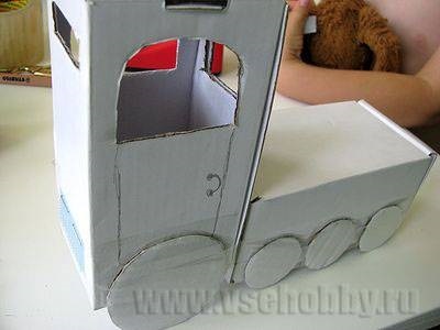 Un tren de cutii (cutii) Tren de cutii