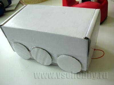 Un tren de cutii (tren) Tren de cutii