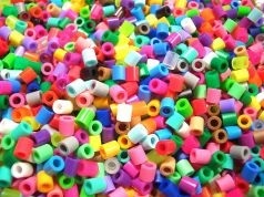 Materiale plastice în construcția (la forma sa inițială) Materiale plastice in constructii