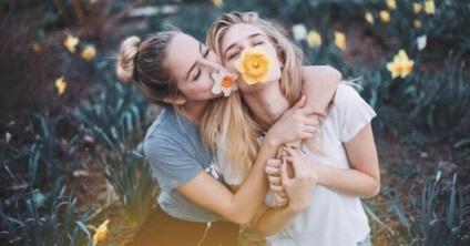 De ce se termină prietenie de sex feminin - în lumea lucrurilor interesante (femei) De ce se termină prietenie de sex feminin - în lumea interesantă