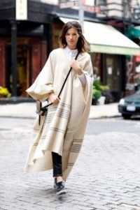 Poncho ce să poarte, 45 de idei elegant din fotografie! (Wear) Poncho ce să poarte, 45 de idei elegant din fotografie!