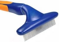 Pieptene pentru pisici (pisici) Pieptene pentru pisici