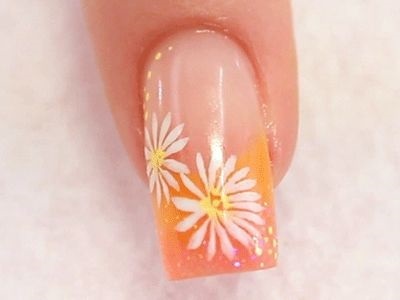 Daisies cu privire la modul de a picta unghiile, foto (desena) Daisies despre cum să picteze unghiile, fotografii